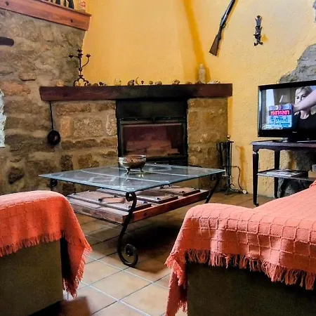 Ferienhaus Gemerendura Con Patio Y Son Soles Con Piscina