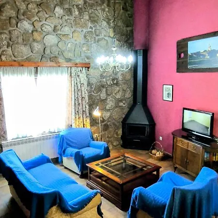 Gemerendura Con Patio Y Son Soles Con Piscina Ferienhaus