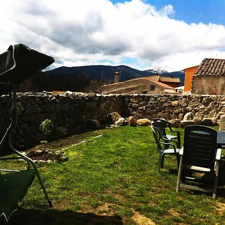 Casas Rurales Gemerendura Con Patio Y Son Soles Con Piscina Blacha